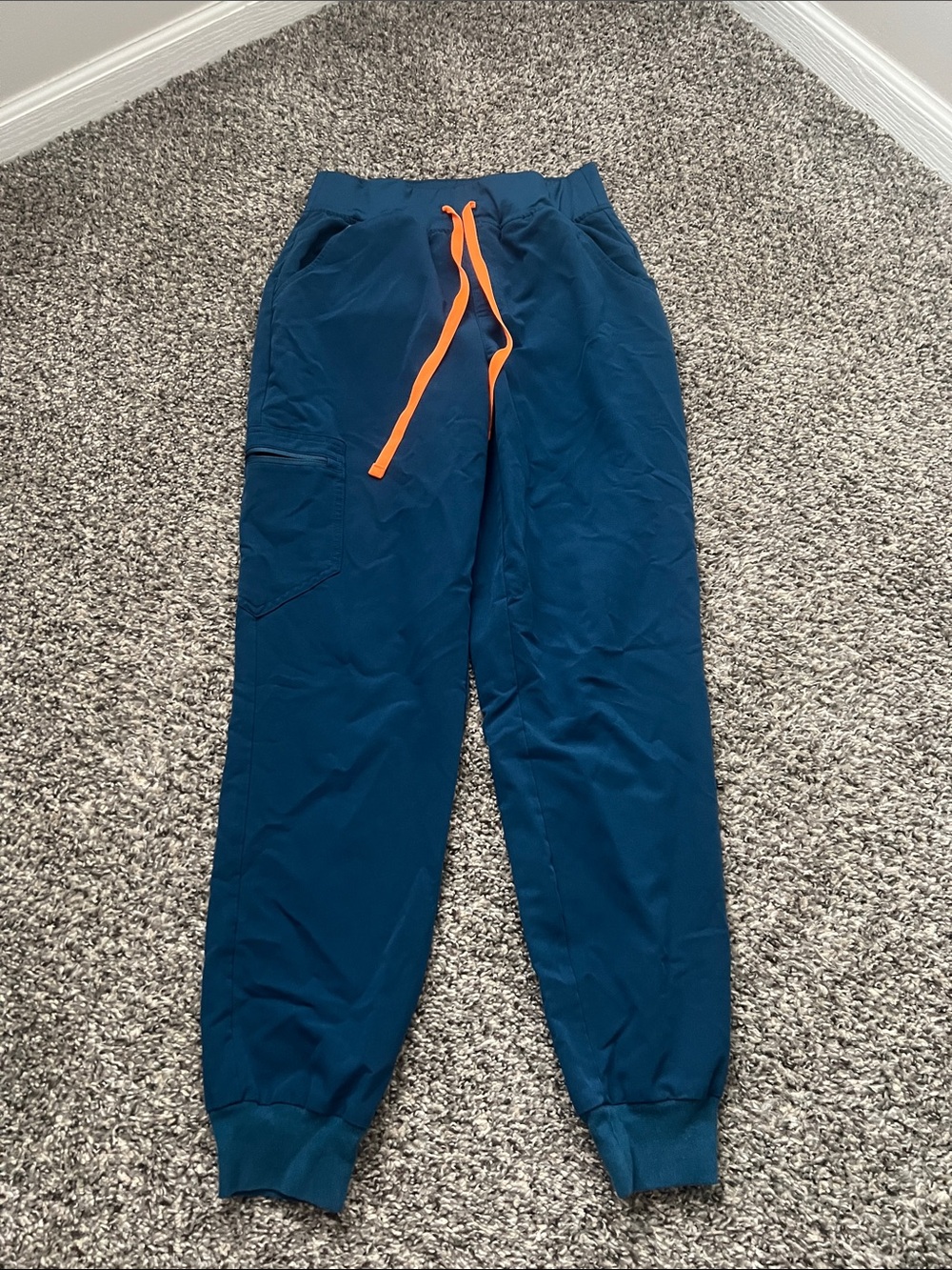 Figs Women’s deep reef Jogger Pants with bright Orange Drawstring